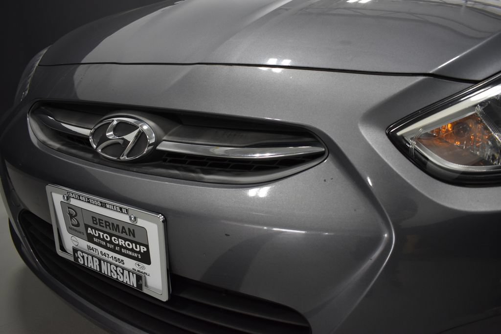 Used 2016 Hyundai Accent SE FWD image 11