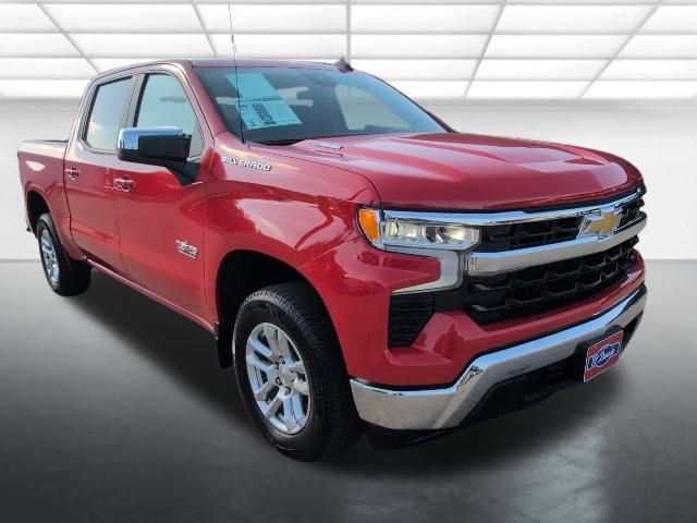 Used 2025 Chevrolet Silverado 1500 LT w/ Protection Package image 1