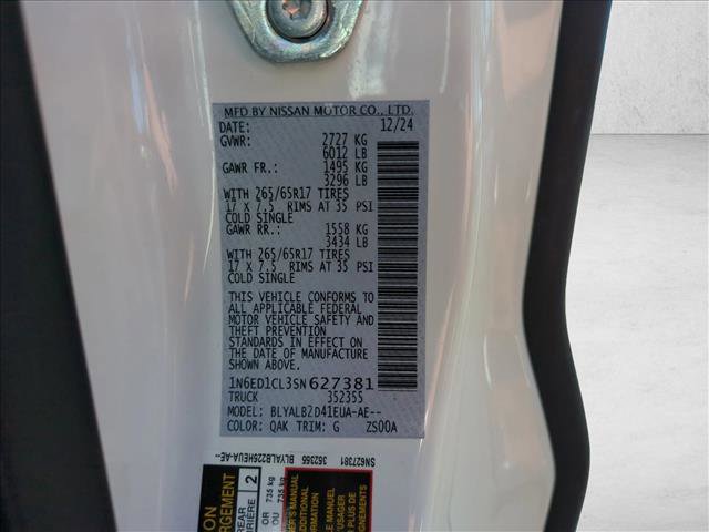Used 2025 Nissan Frontier SV RWD image 23