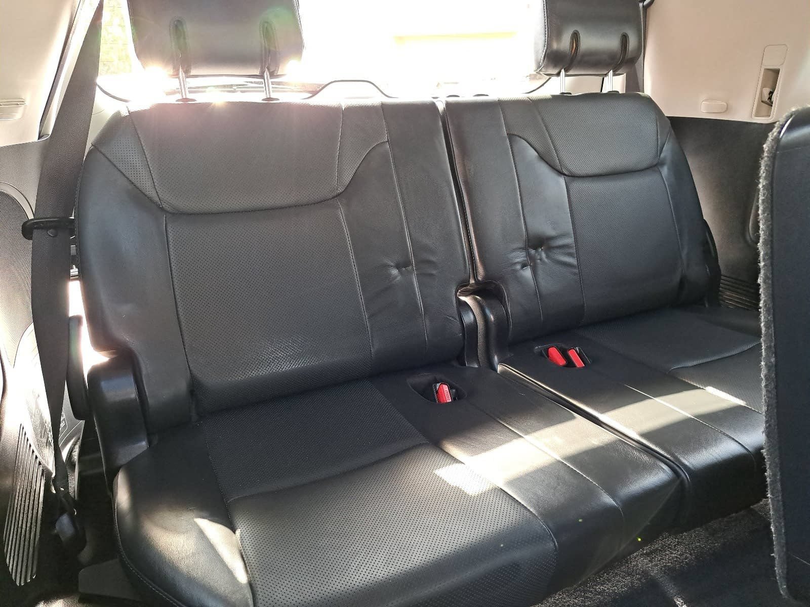 Used 2019 Lexus LX 570 4WD w/ Luxury Package image 12