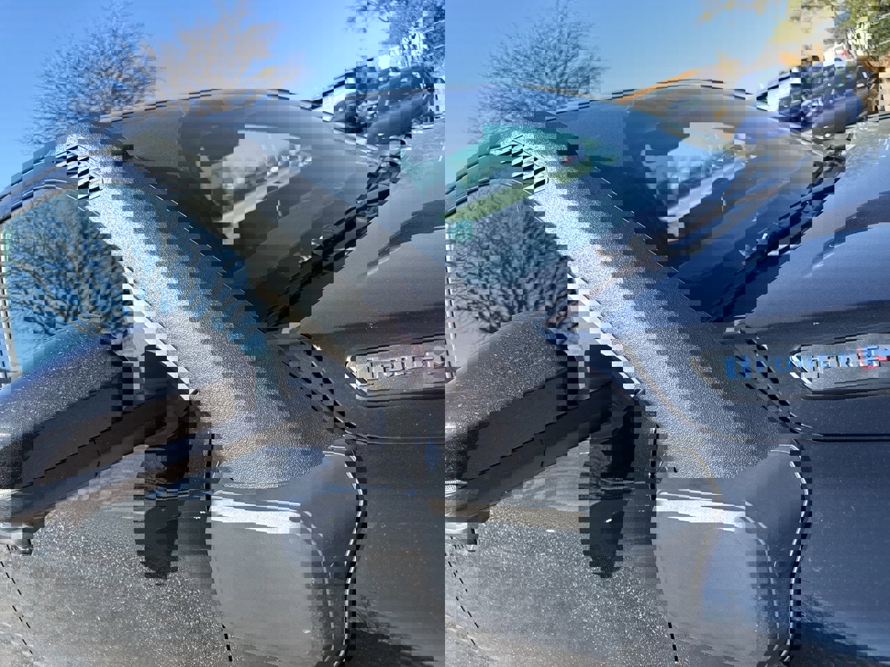 Used 2025 Toyota Tacoma Trailhunter image 11