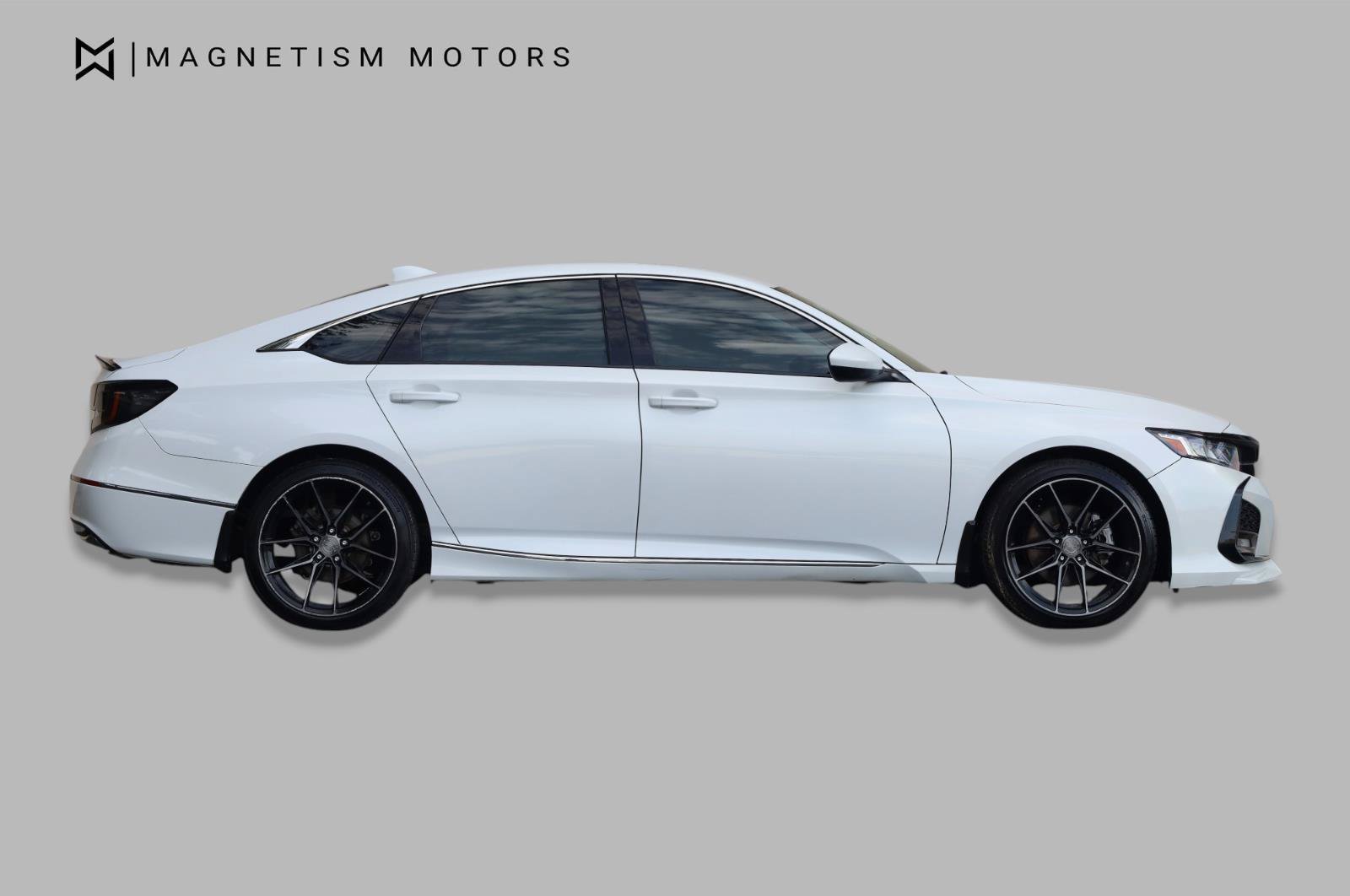 Used 2019 Honda Accord EX image 2