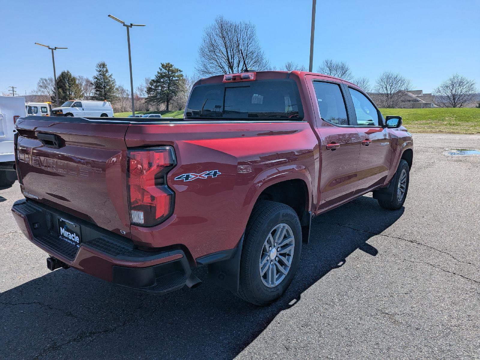 Certified 2024 Chevrolet Colorado LT w/ LT Convenience Package II image 7