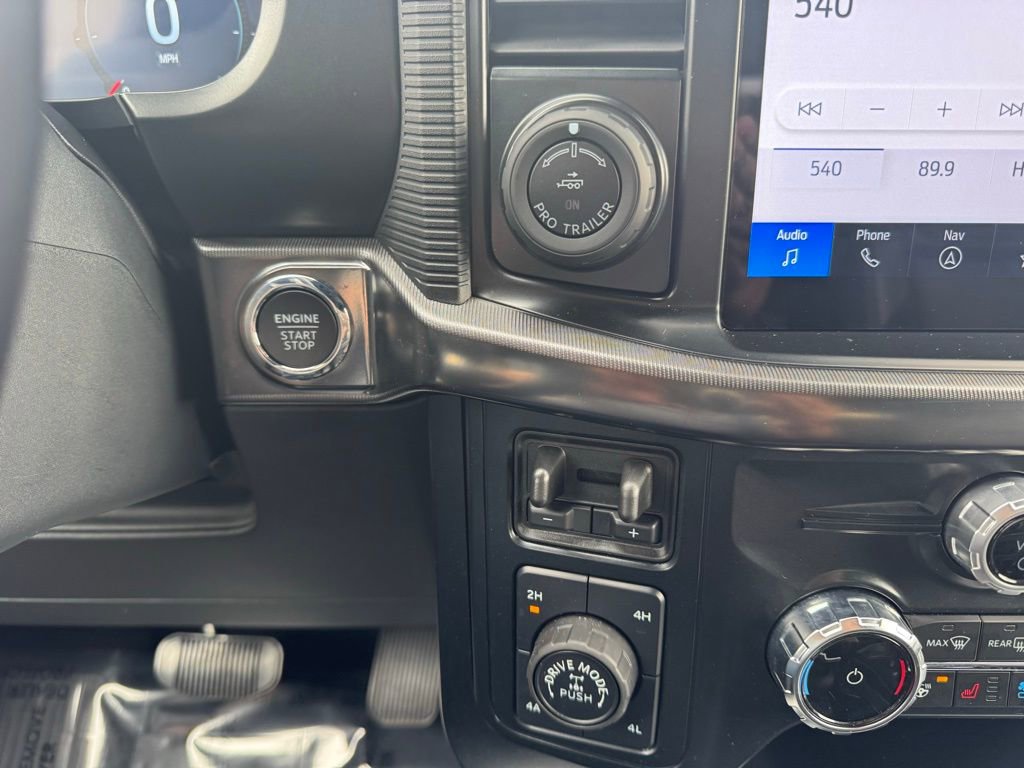 Used 2025 Ford F150 Raptor image 37