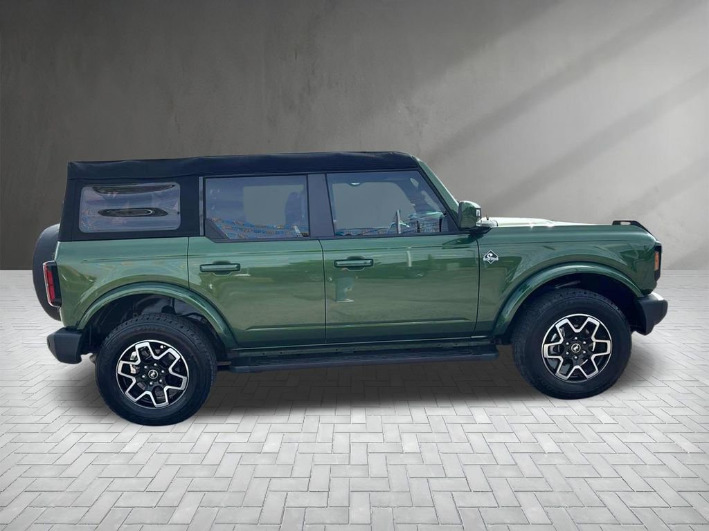 Used 2023 Ford Bronco Outer Banks image 6