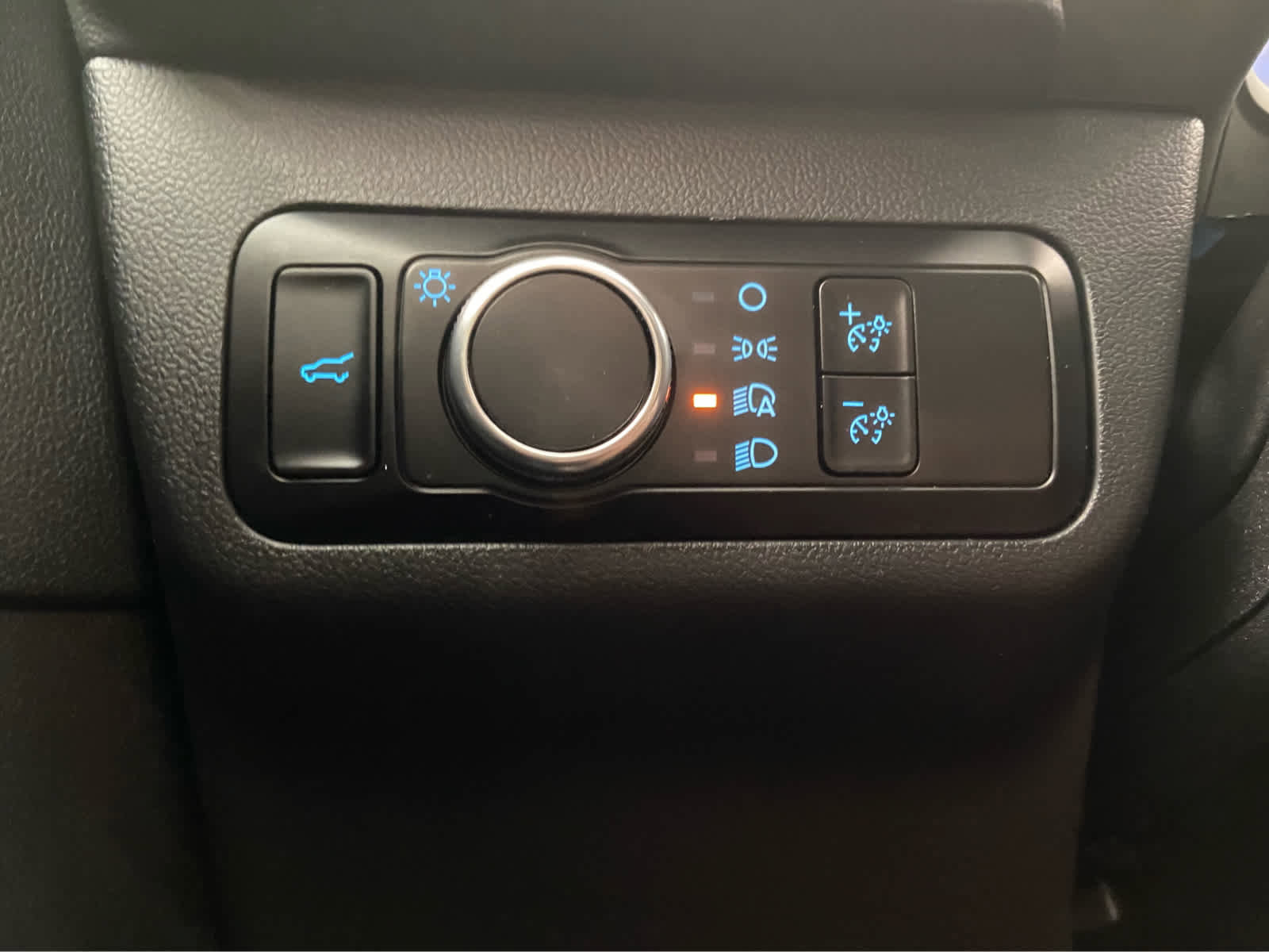 Used 2022 Ford Escape SE w/ Convenience Package image 35