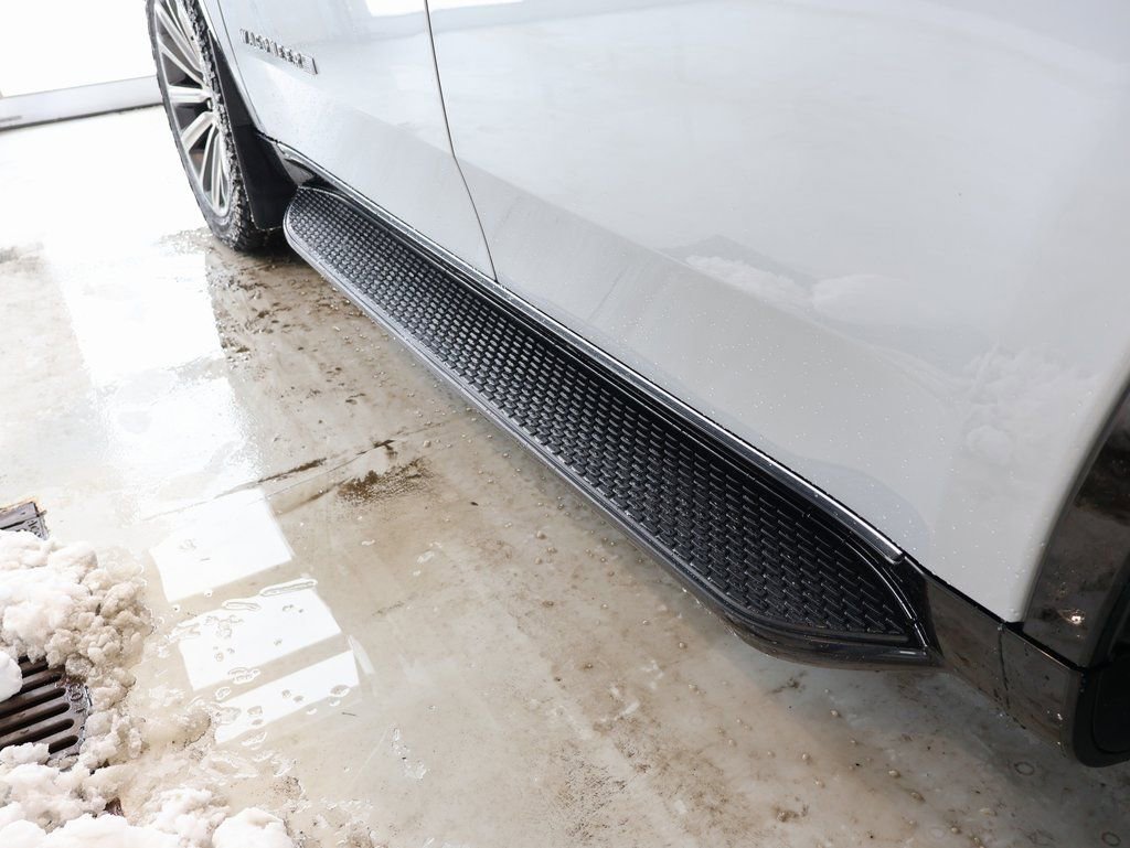 Used 2022 Jeep Wagoneer Series II w/ Premium Group I image 10