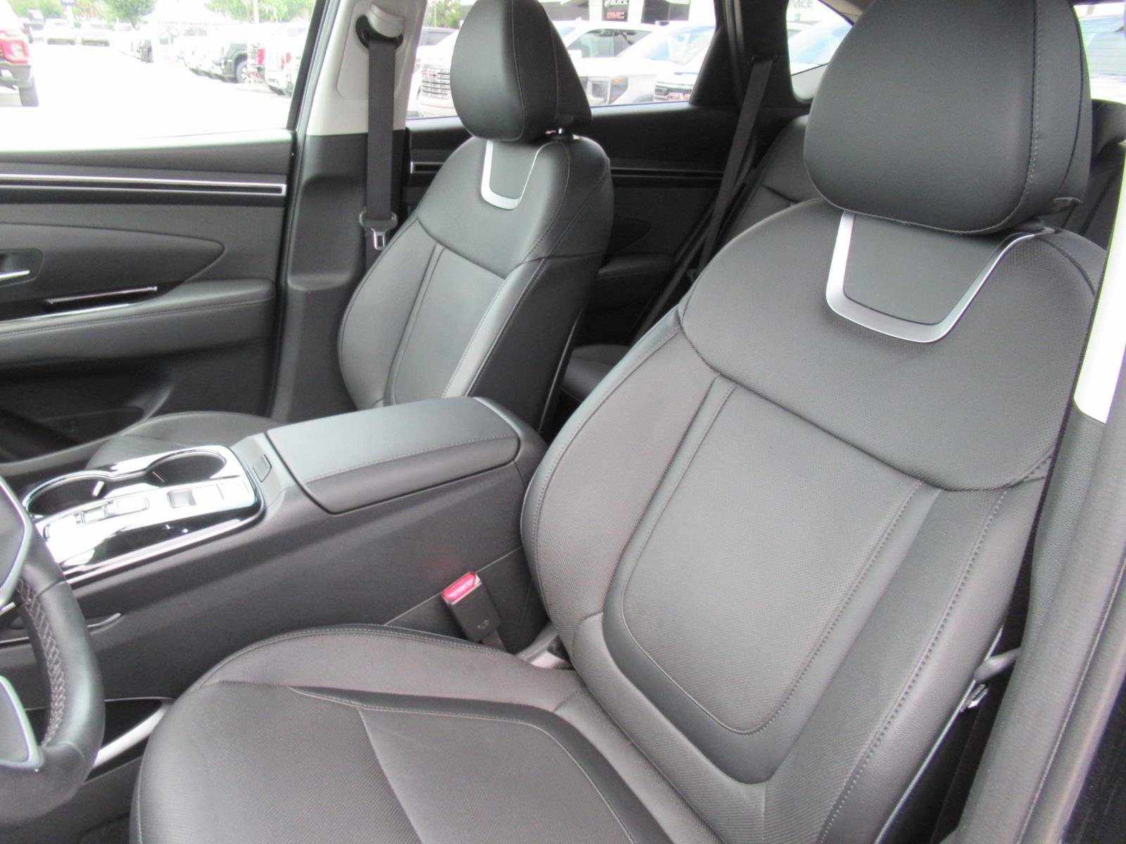 Used 2024 Hyundai Tucson Limited FWD image 20