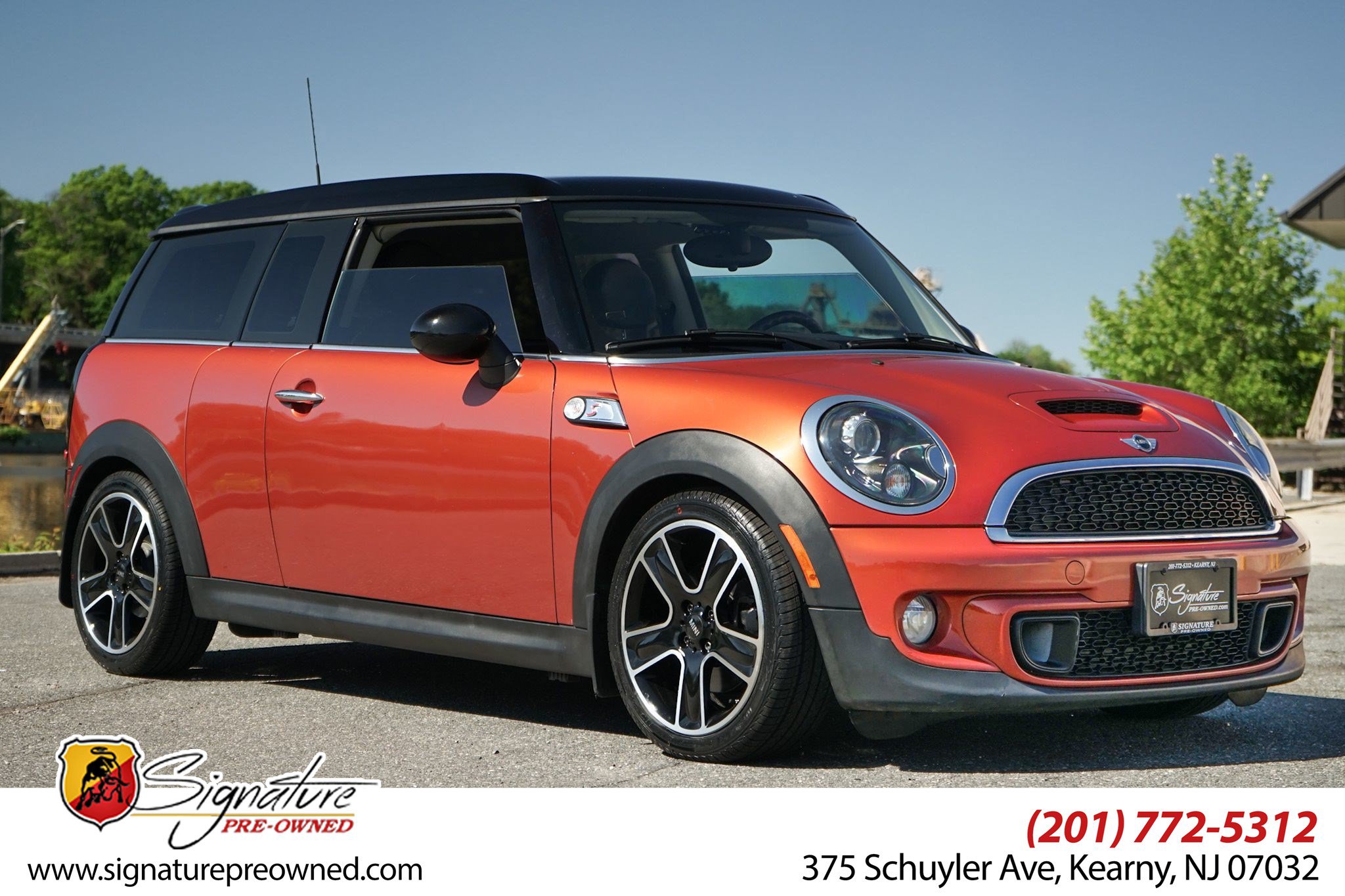 Used 2014 MINI Cooper Clubman S FWD image 1