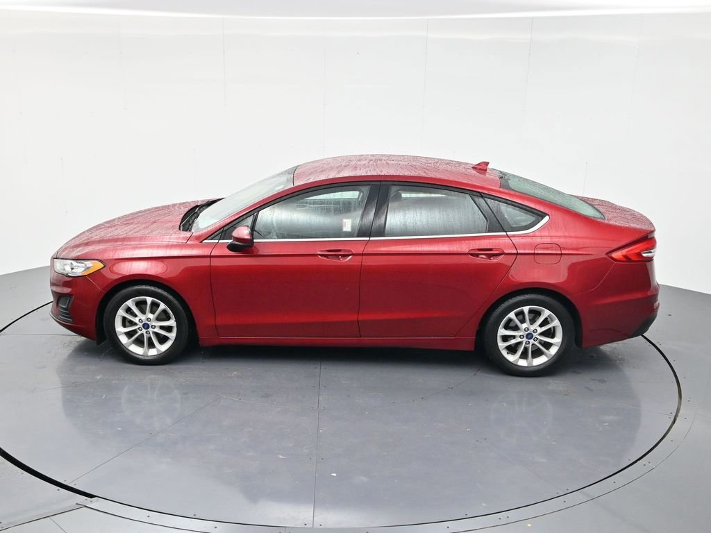 Used 2019 Ford Fusion SE FWD image 40