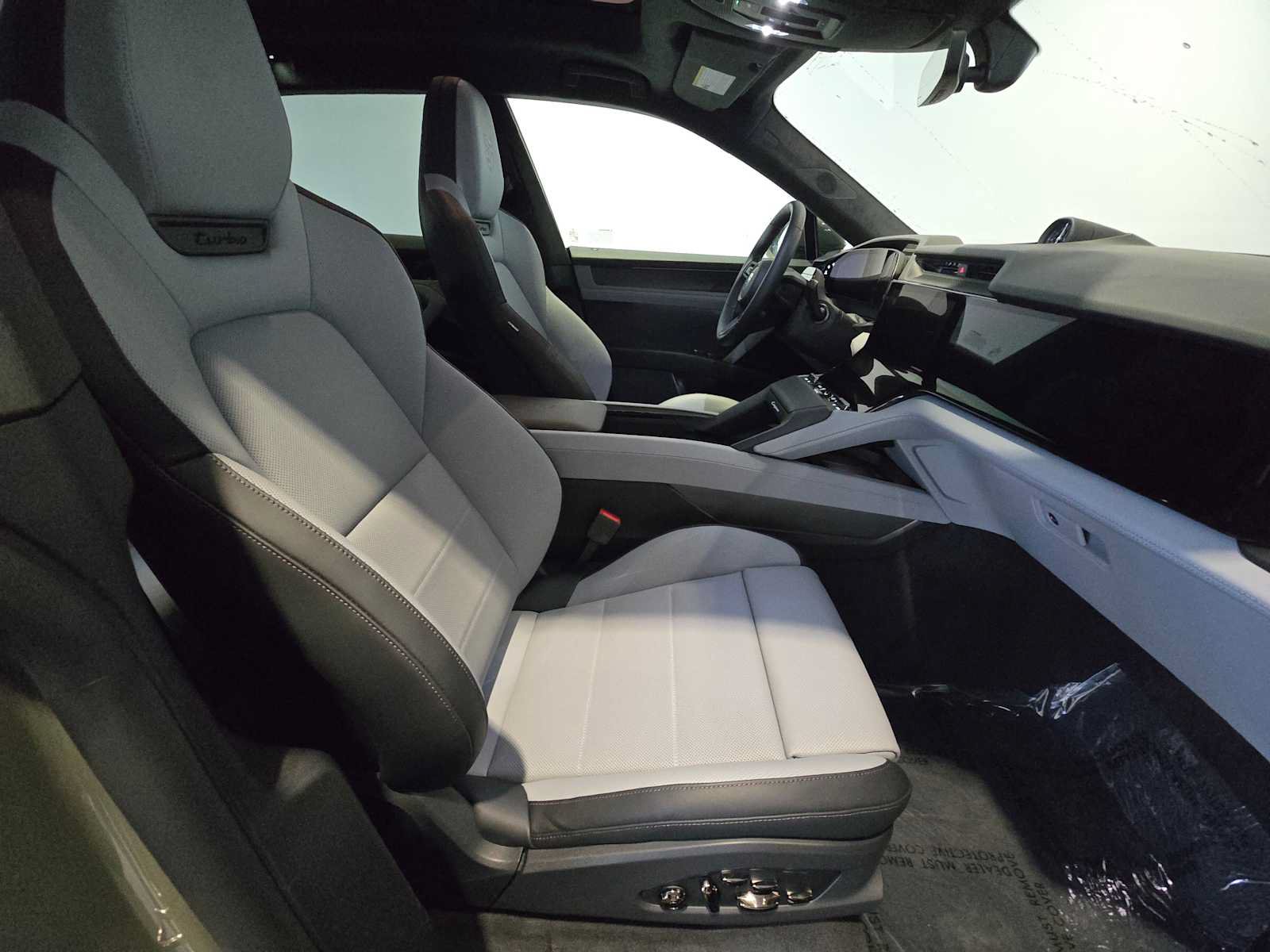 New 2026 Porsche Cayenne Turbo Electric AWD/4WD image 12