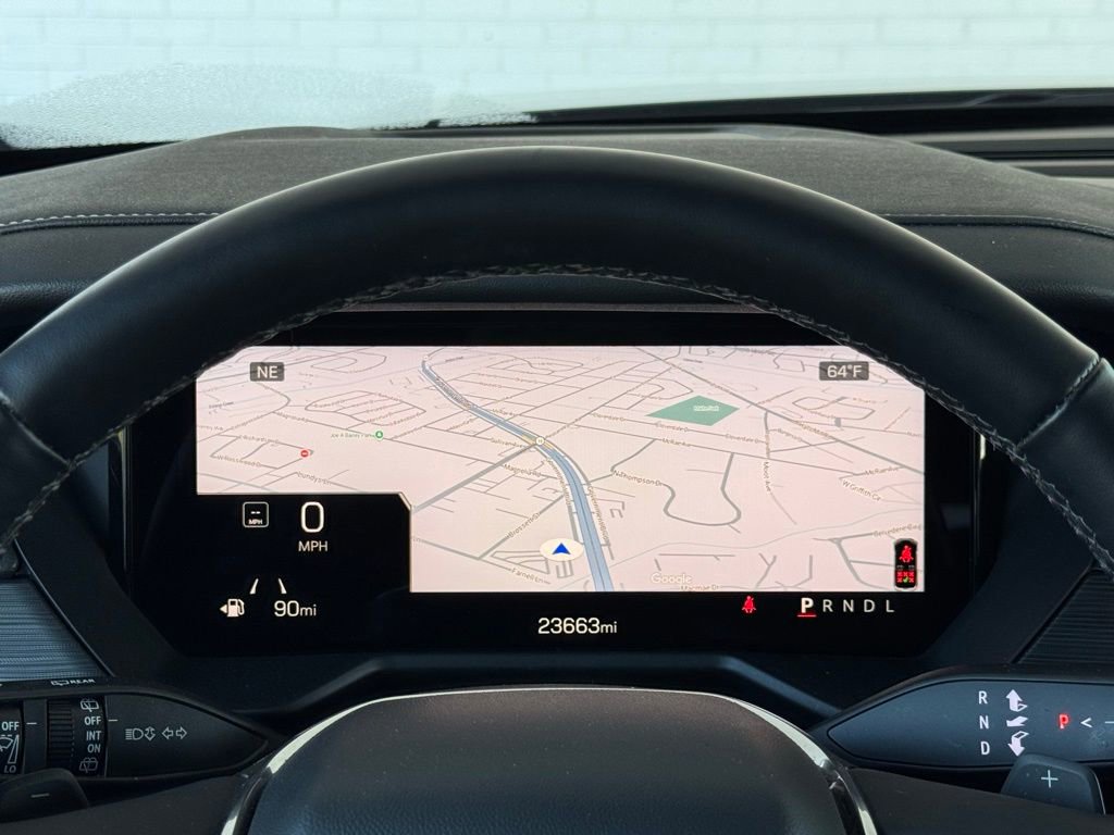 Used 2025 GMC Acadia Elevation image 31