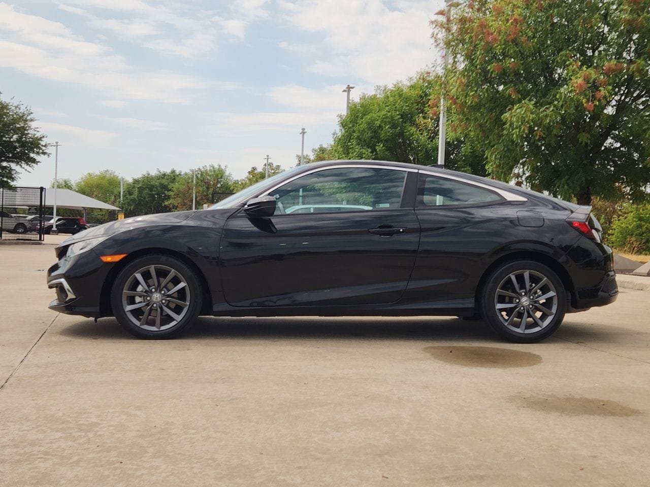 Used 2020 Honda Civic EX image 4