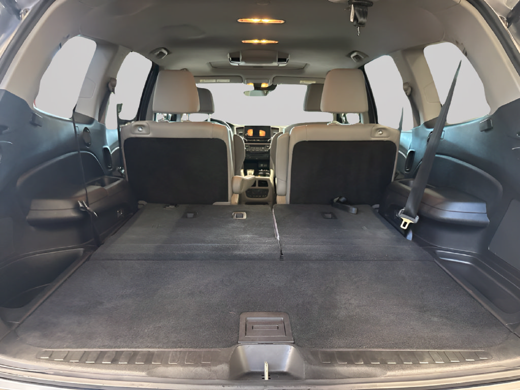 Used 2020 Honda Pilot Touring image 22