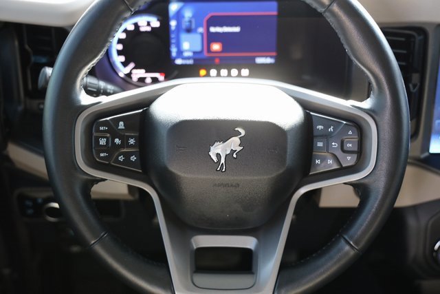 Used 2024 Ford Bronco Wildtrak image 13