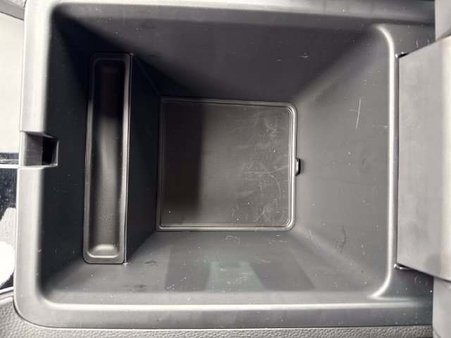 Used 2026 Honda Pilot Black Edition image 29