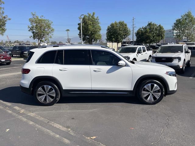 Used 2023 Mercedes-Benz EQB 300 300 image 4