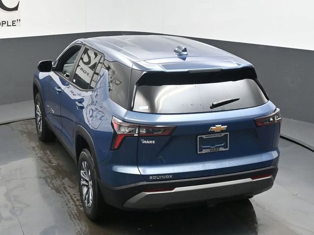 New 2026 Chevrolet Equinox LT w/ Safety and Technology Package image 19