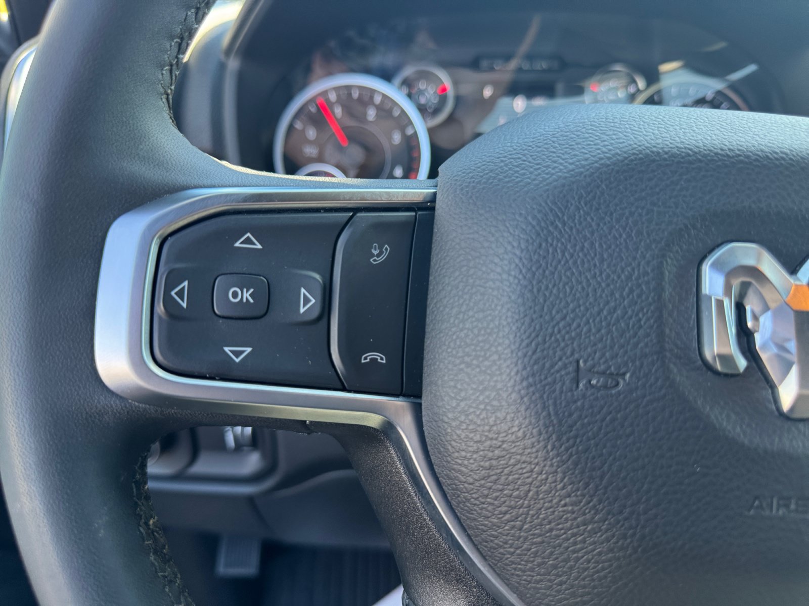 Used 2025 RAM 3500 Big Horn AWD/4WD image 24