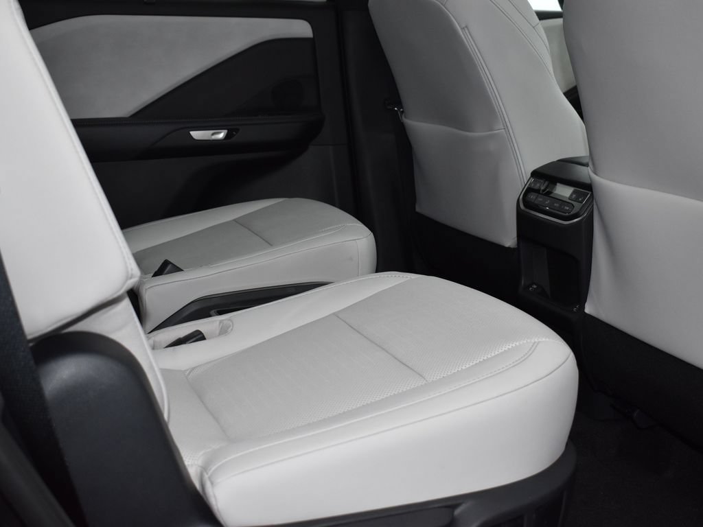 Certified 2025 Lexus TX 350 FWD w/ Technology Package image 10