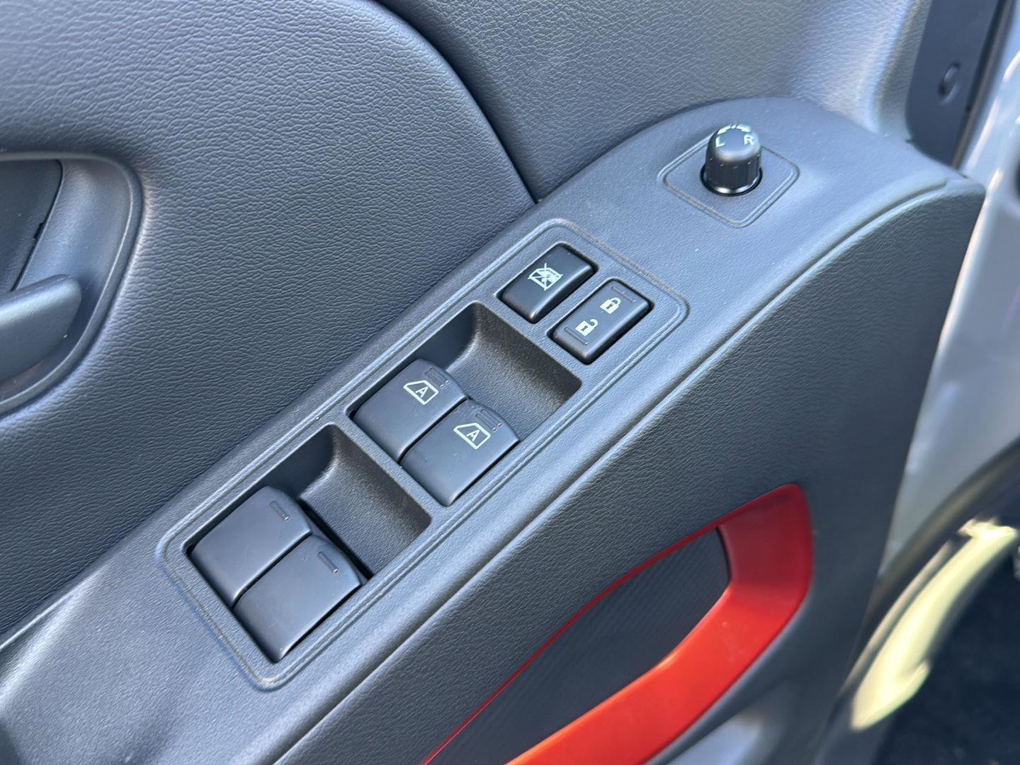 New 2026 Nissan Frontier Pro-X w/ Pro-X Convenience Package image 28