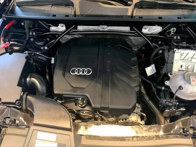 Used 2023 Audi Q5 2.0T Premium w/ Convenience Package AWD/4WD image 30
