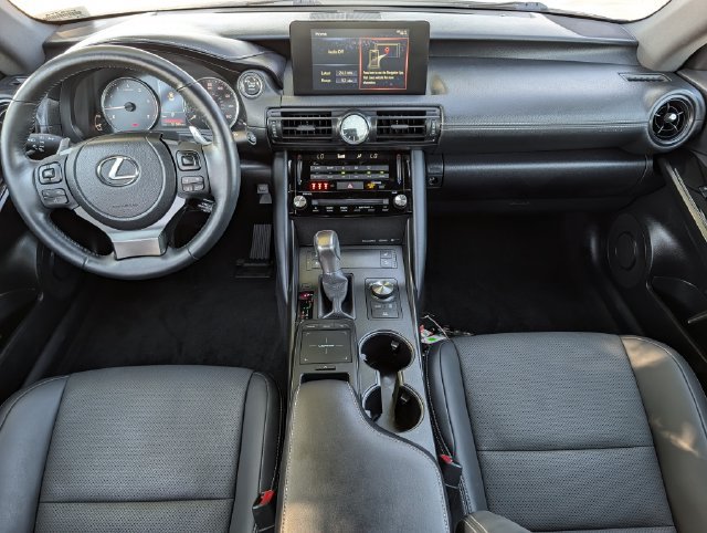 Used 2023 Lexus IS 300 w/ Comfort Package RWD image 11