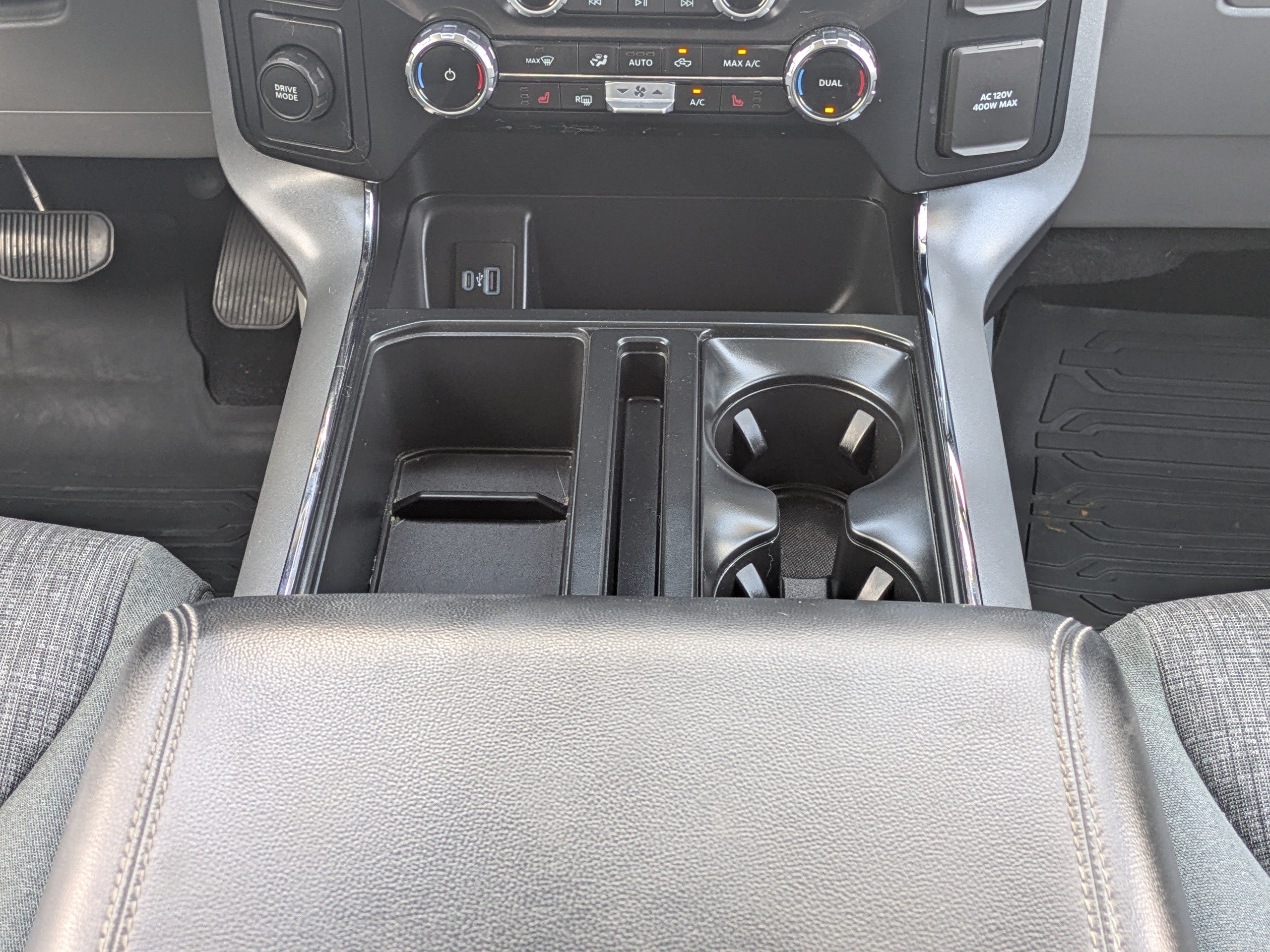 Used 2023 Ford F150 XLT w/ Equipment Group 302A High RWD image 19