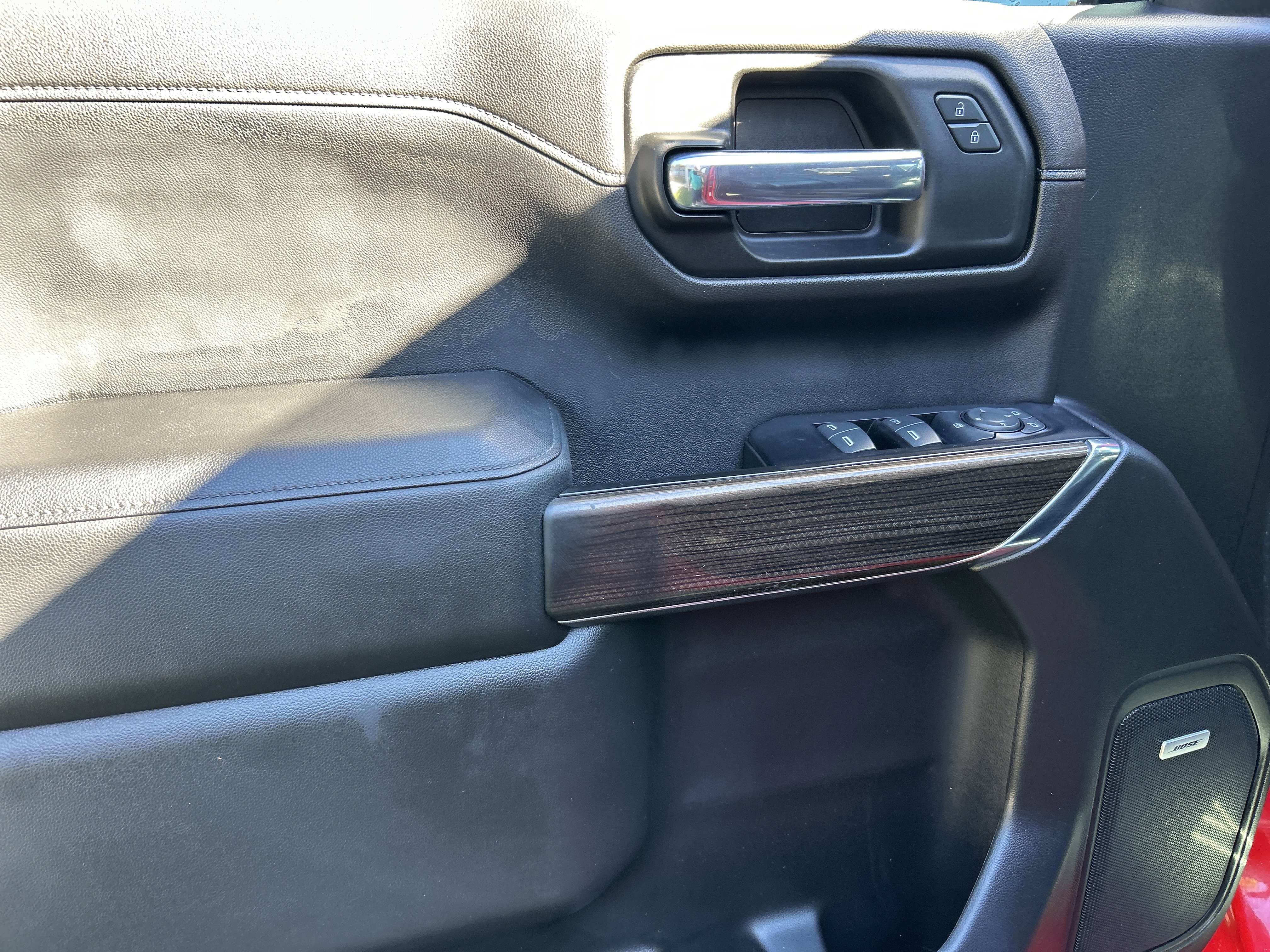 Used 2019 Chevrolet Silverado 1500 RST image 16