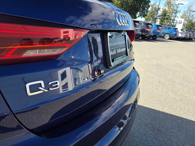 Used 2025 Audi Q3 2.0T Premium Plus w/ Premium Plus Package AWD/4WD image 14