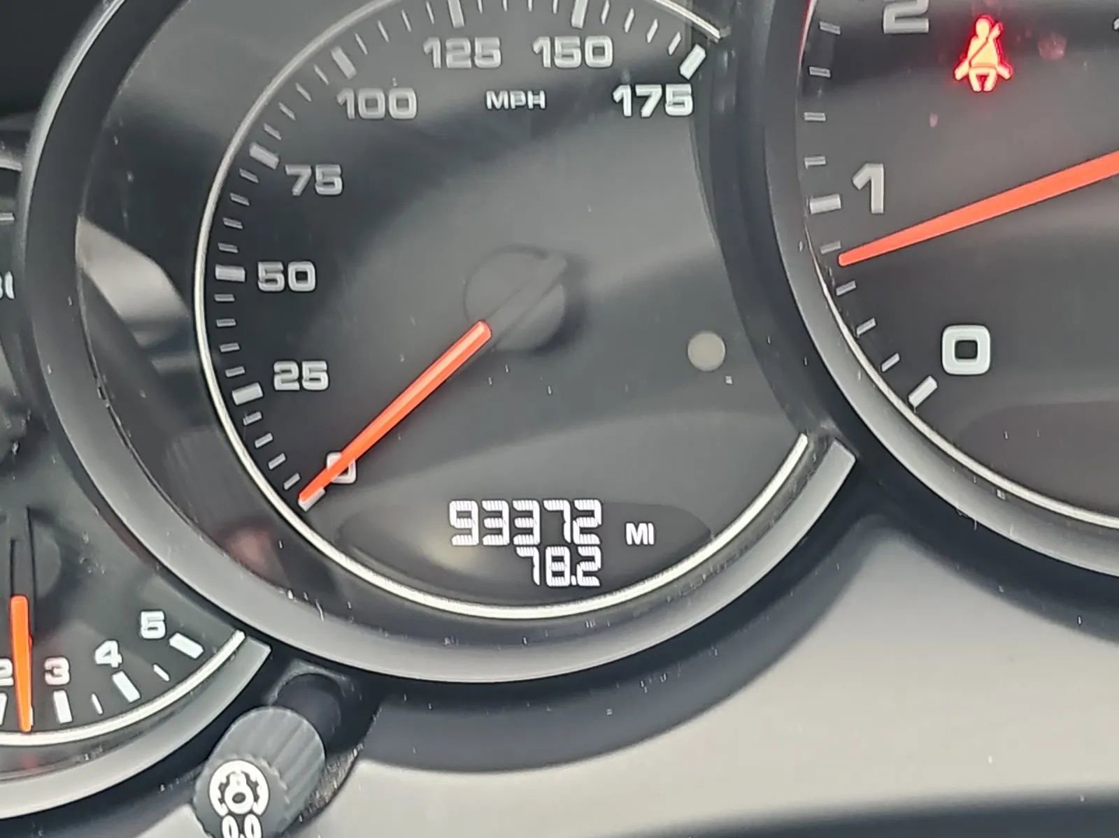 Used 2014 Porsche Cayenne image 11