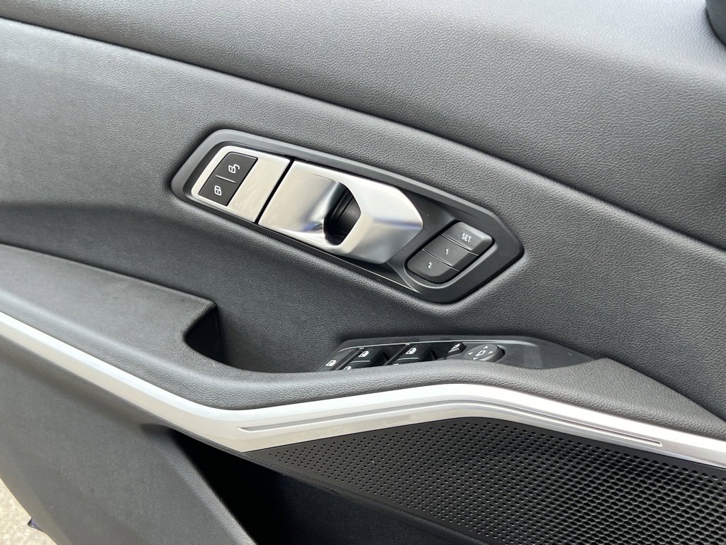 Used 2021 BMW M340i xDrive w/ Premium Package image 29