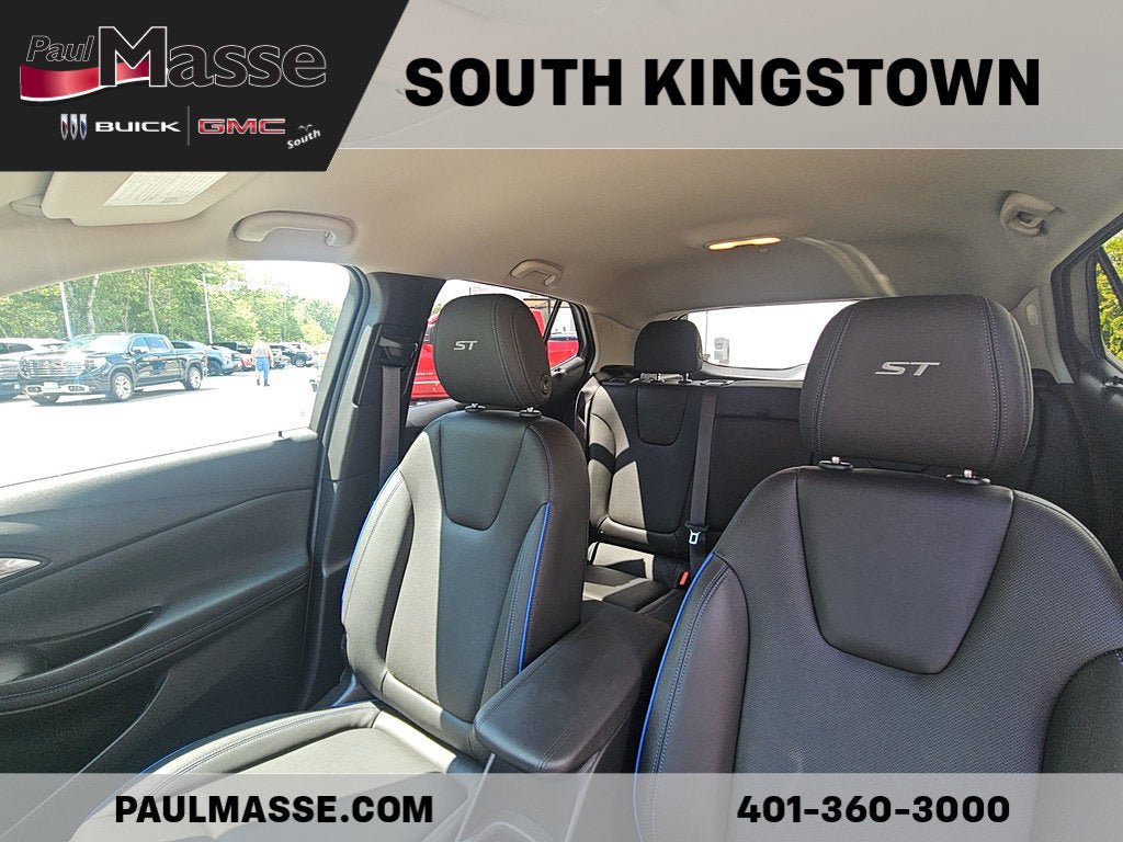 Certified 2026 Buick Encore GX Sport Touring w/ Comfort Package AWD/4WD image 15