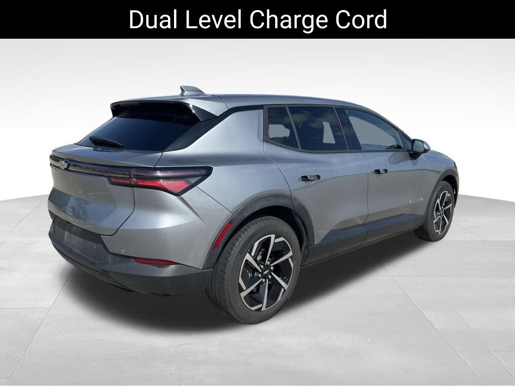 Used 2025 Chevrolet Equinox EV LT FWD image 9