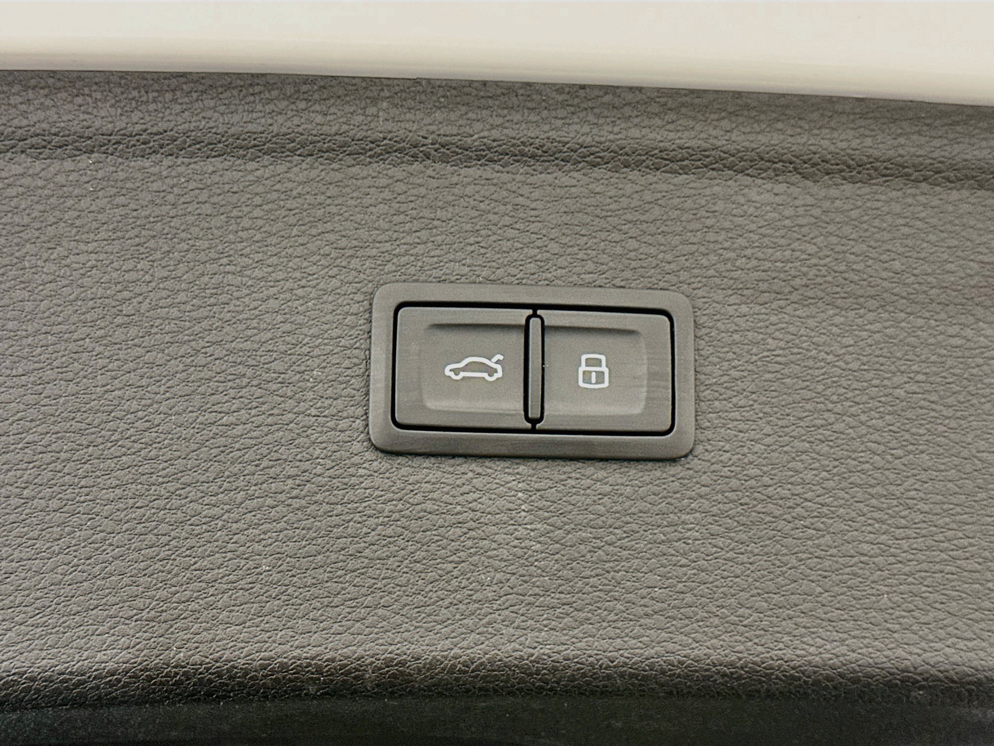 Used 2024 Audi Q5 2.0T Premium Plus AWD/4WD image 32