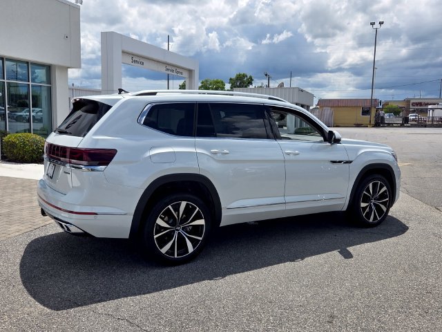 New 2026 Volkswagen Atlas SEL Premium R-Line AWD/4WD image 16