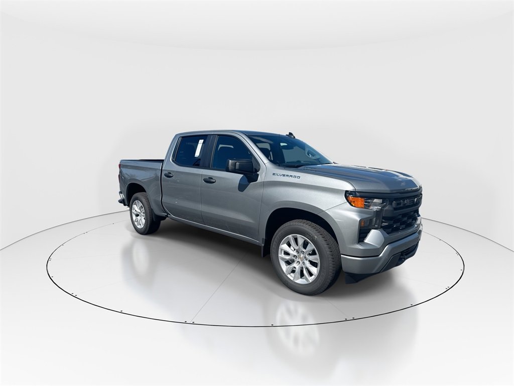 New 2026 Chevrolet Silverado 1500 Custom image 2