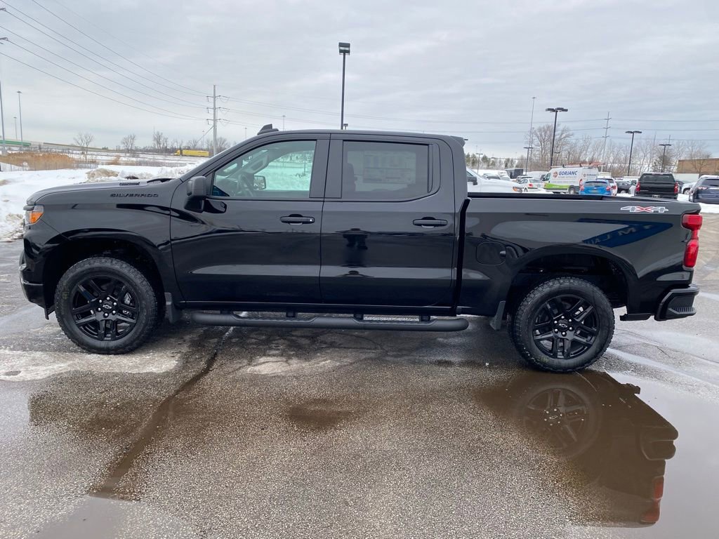 New 2026 Chevrolet Silverado 1500 Custom w/ Turbomax Blackout Package image 4