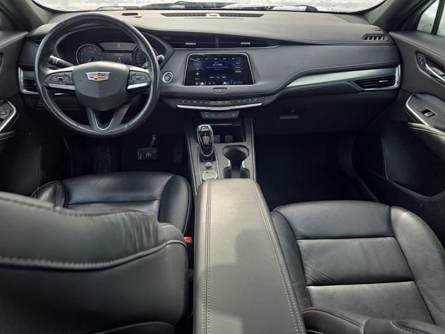 Used 2022 Cadillac XT4 Premium Luxury AWD/4WD image 33