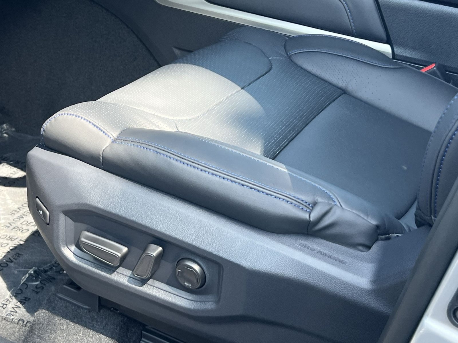 New 2026 Toyota Tundra Platinum AWD/4WD image 8