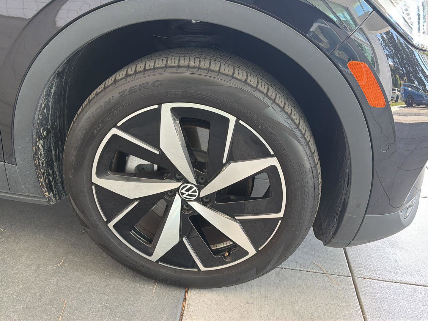 Used 2023 Volkswagen ID.4 Pro S image 10