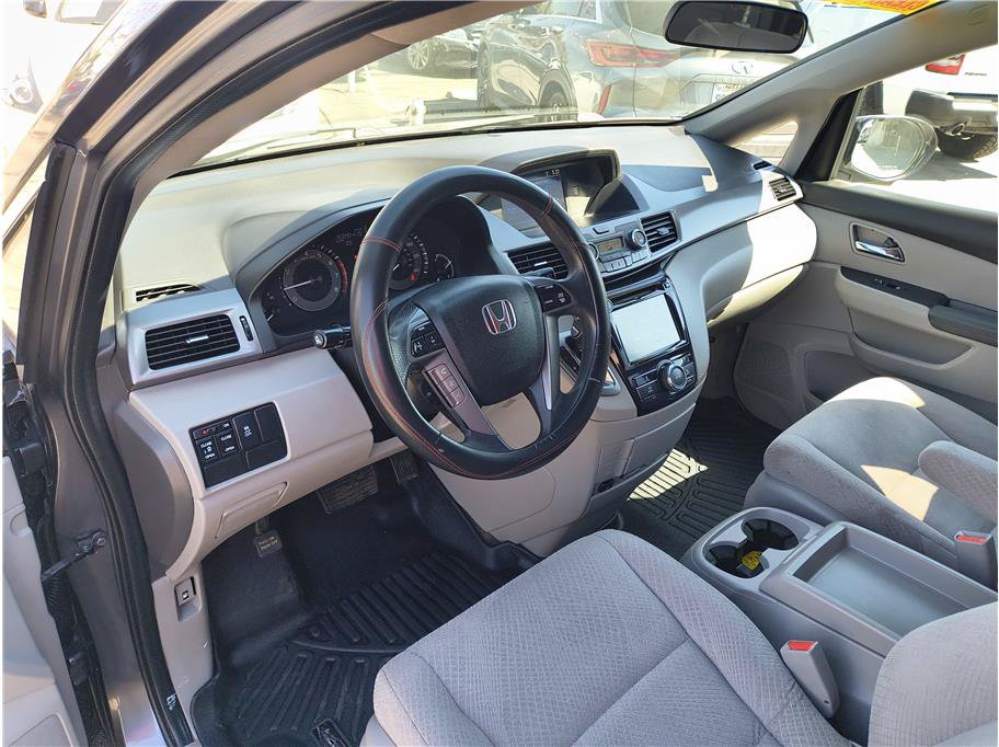 Used 2014 Honda Odyssey EX image 5