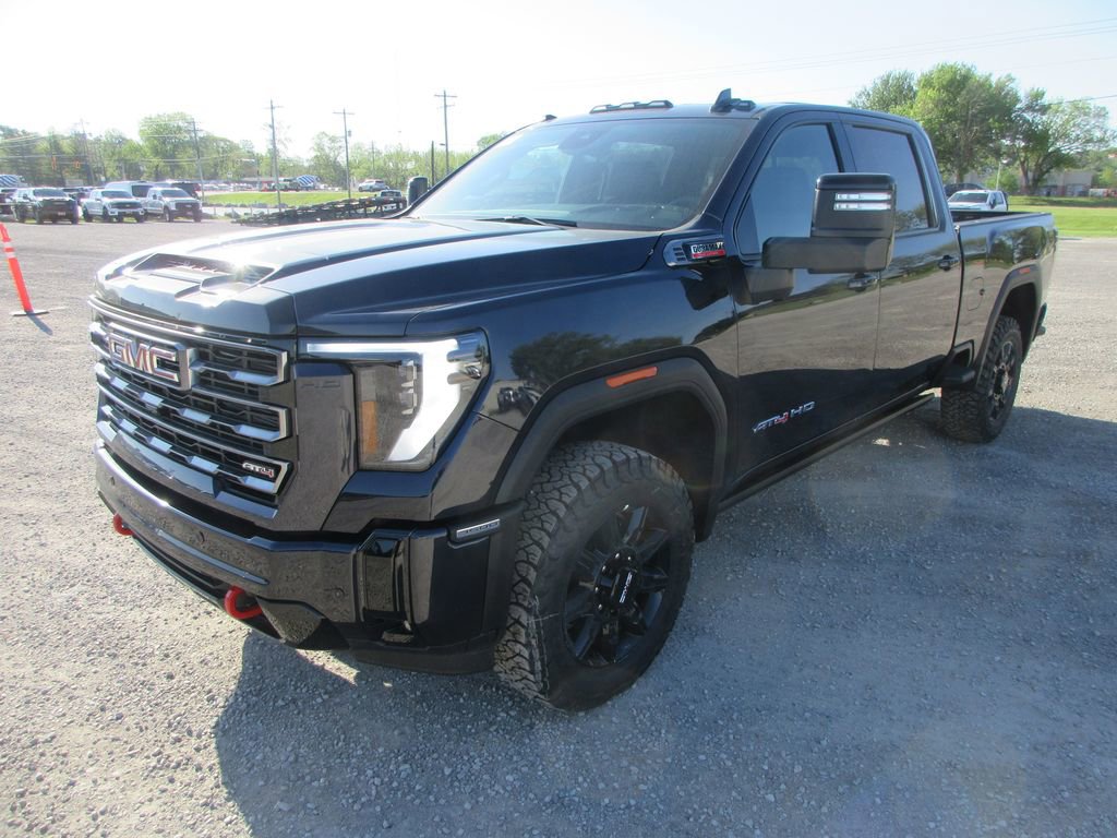 New 2026 GMC Sierra 3500 AT4 w/ AT4 Premium Plus Package AWD/4WD image 11