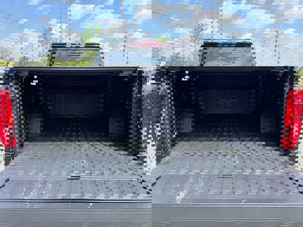 Used 2025 GMC Sierra 1500 Denali Ultimate image 8