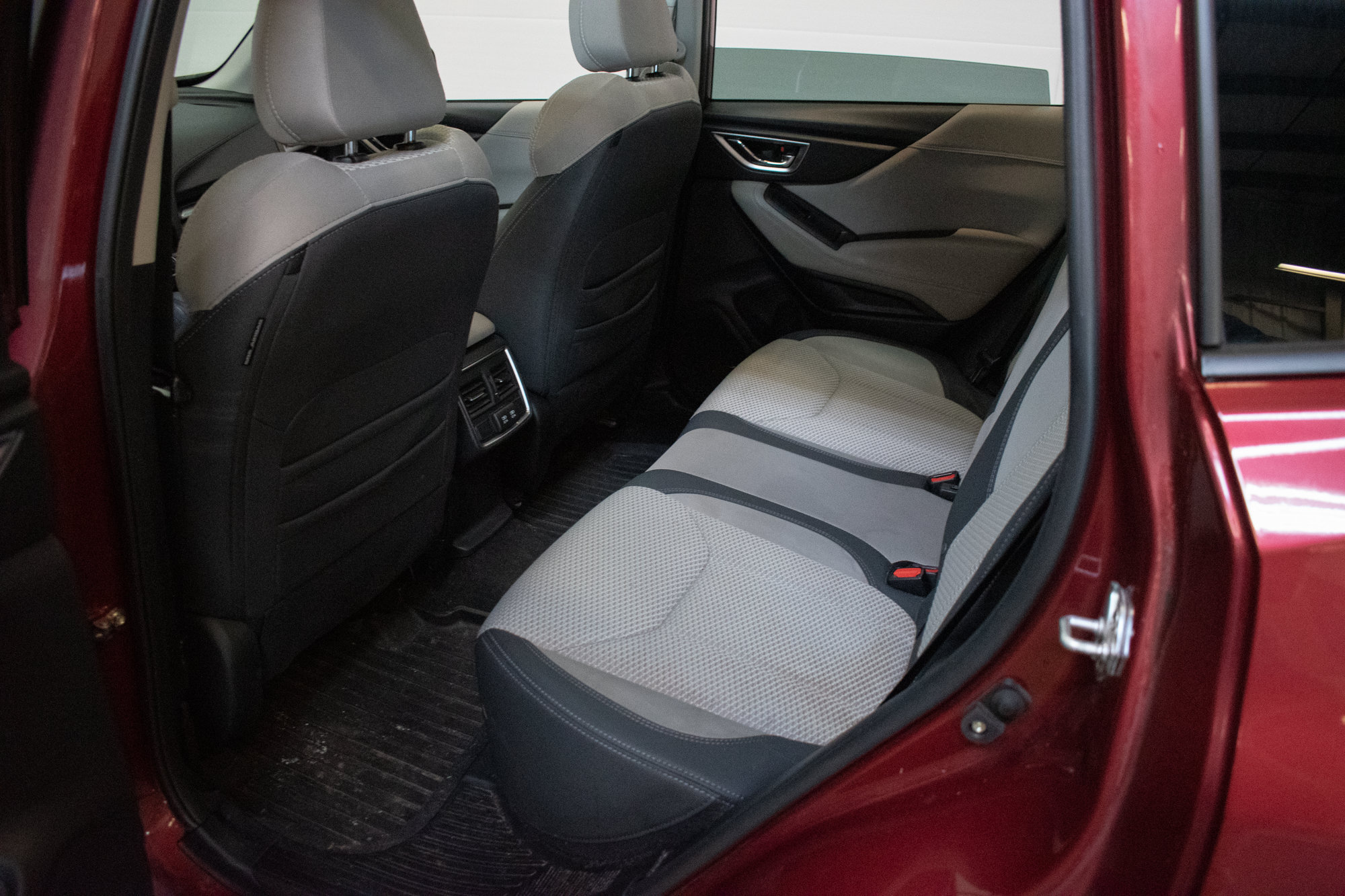 Used 2023 Subaru Forester Premium AWD/4WD image 21
