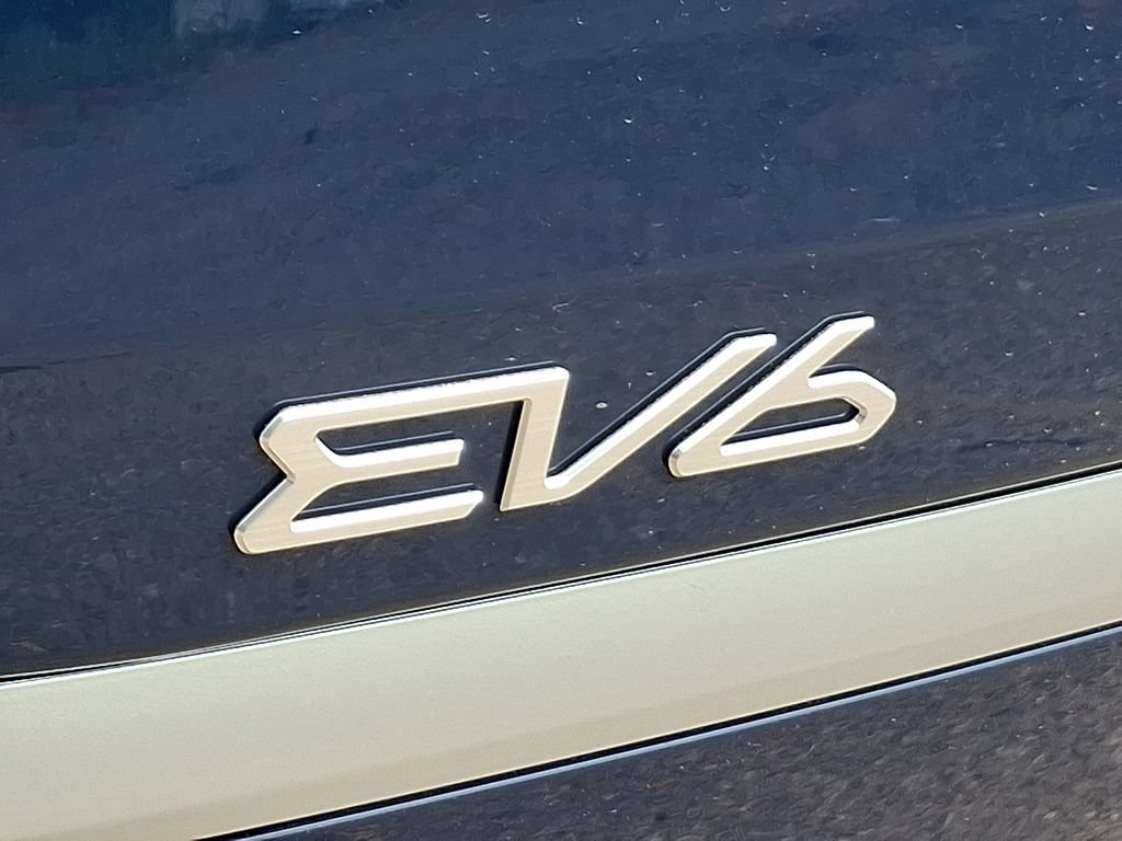 New 2026 Kia EV6 Light AWD/4WD image 15