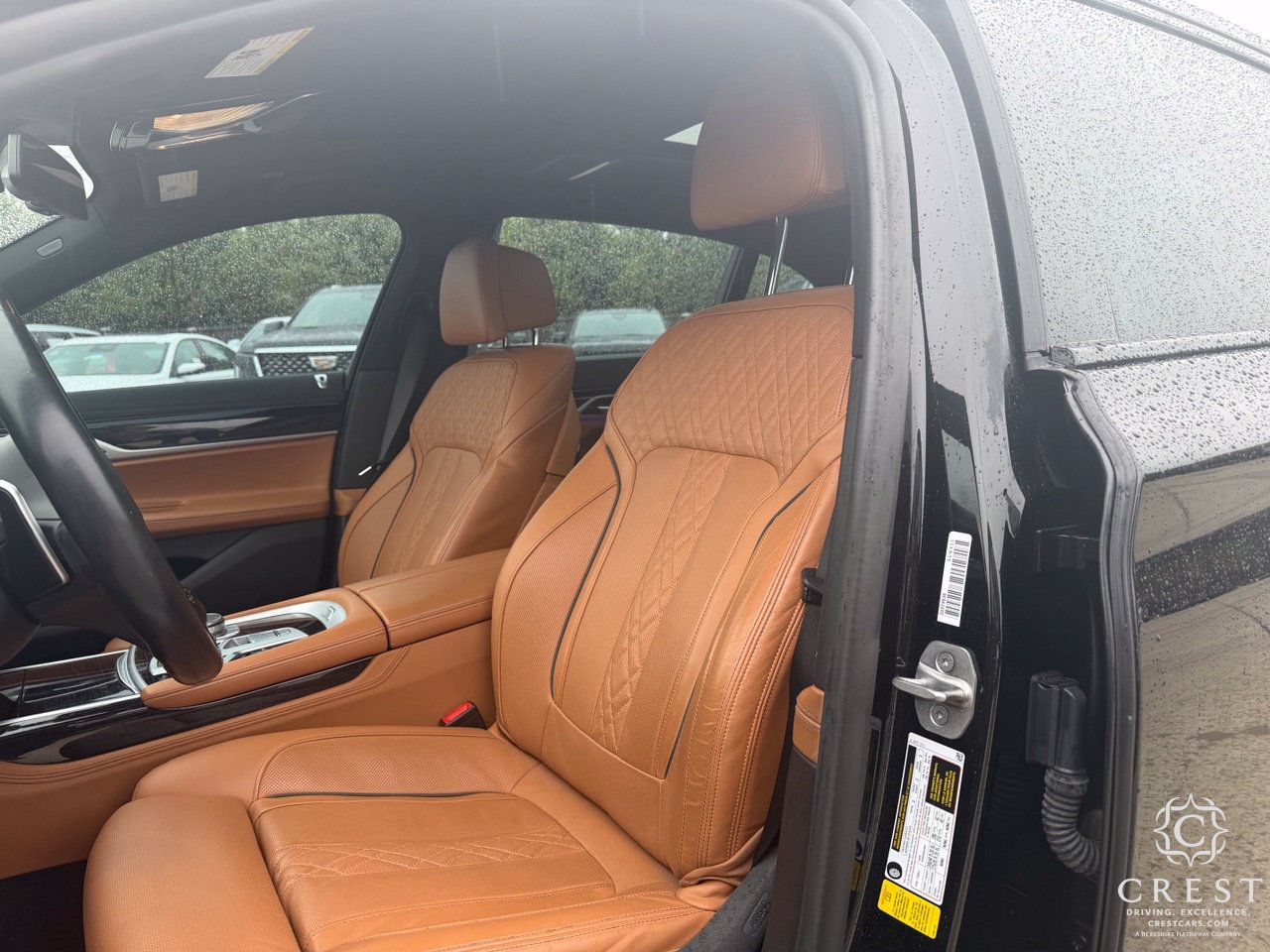 Used 2022 BMW 740i w/ M Sport Package RWD image 12