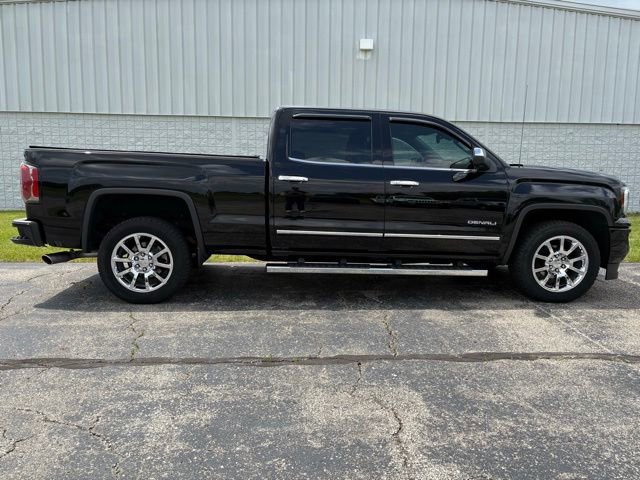 Used 2018 GMC Sierra 1500 Denali AWD/4WD image 18
