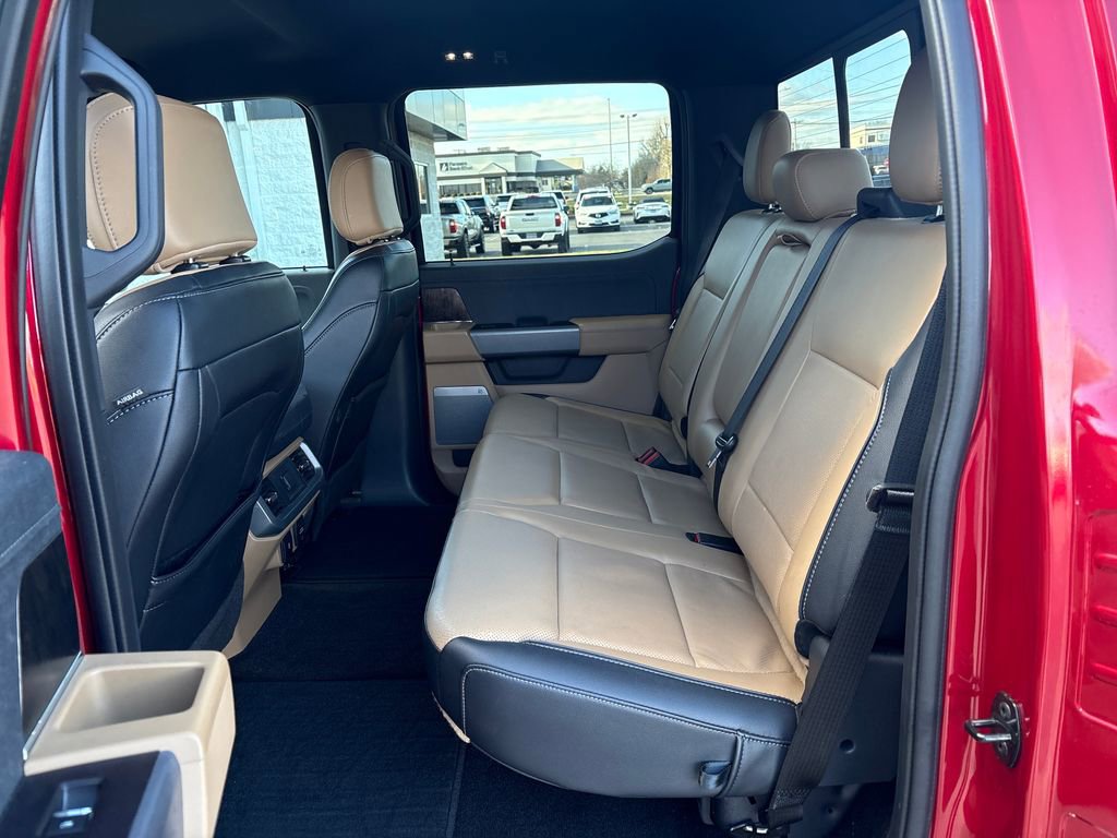 Used 2022 Ford F150 Lariat image 12