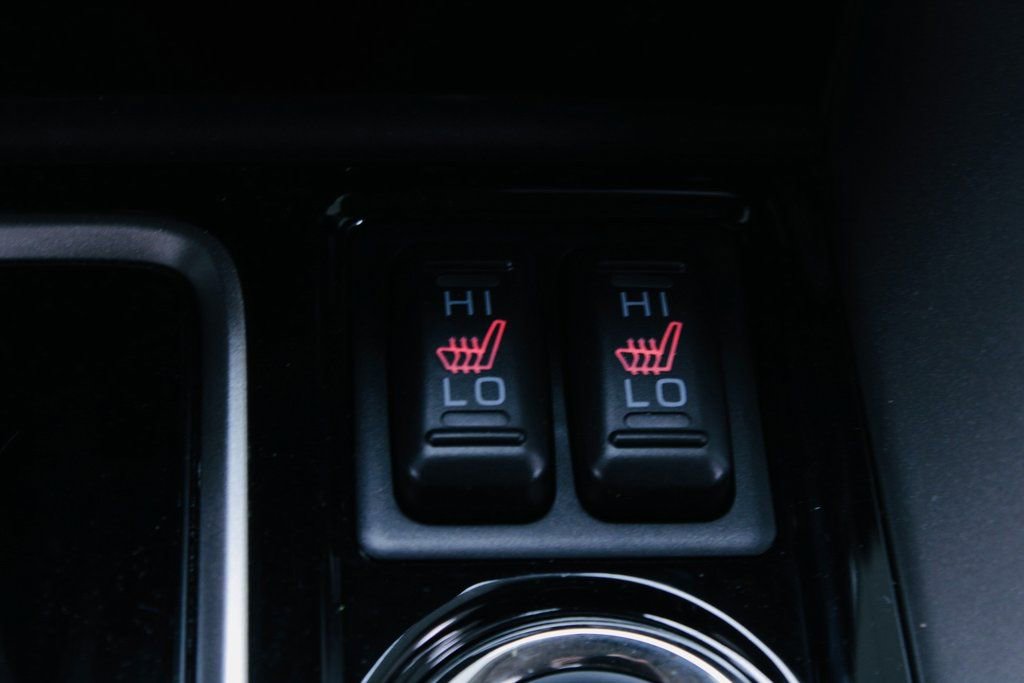 Used 2024 Mitsubishi Eclipse Cross Black Edition image 15